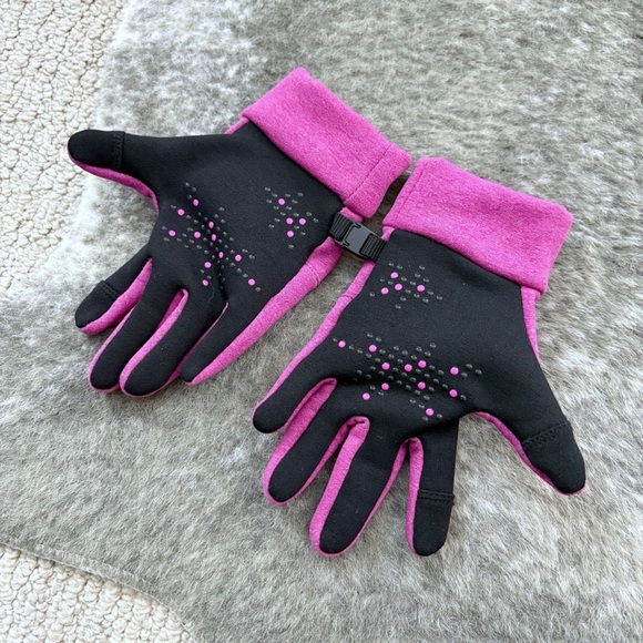 NWOT Head Touchscreen Gloves - Picture 4 of 8